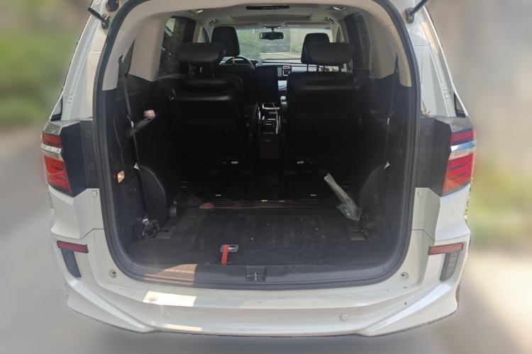 Used Honda Elysion 2016 2.4L Luxury Edition
