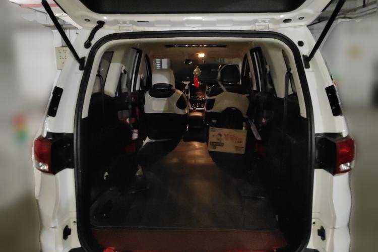 Used HYOSOW H3 2017 1.5L Manual Comfort Sunroof Version Trunk