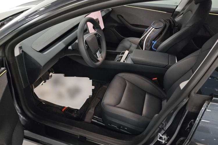 Used Tesla Model 3 2025 Model Revised Rear-Wheel-Drive Version
