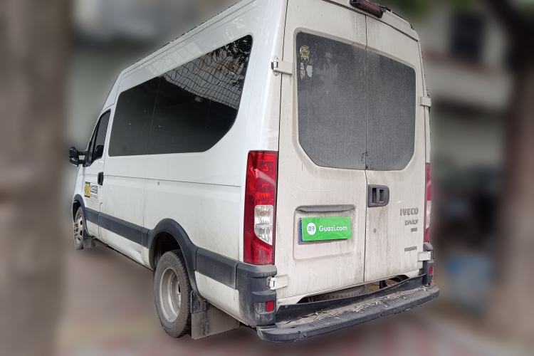 Used Iveco Eurocargo 2020 2.3T Manual Super Rui Long Wheelbase Short Overhang High Roof High Performance F1A
