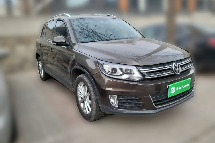 Used Volkswagen Tiguan 2015 1.8TSI Manual Two-Wheel-Drive Limited Edition
