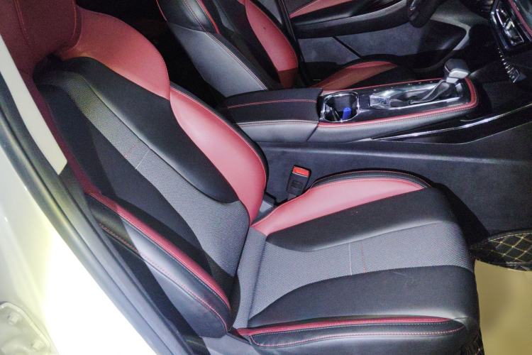 Used CHANGAN OSHAN X5 2021 1.5T DCT Prestige Edition Right Front Seat