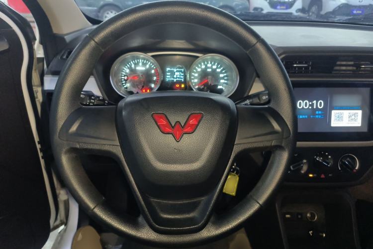 Used Wuling Hongguang 2021 1.5L Facelifted S Comfort Version with Electric Power Steering LAR
