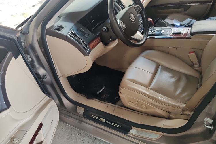 Used Cadillac SLS Seville 2010 3.0L Elite Edition Driver Seat