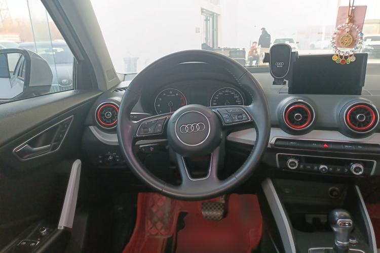 Used Audi Q2L 2018 35 TFSI Fashionable & Elegant Version China VI Emission Standard