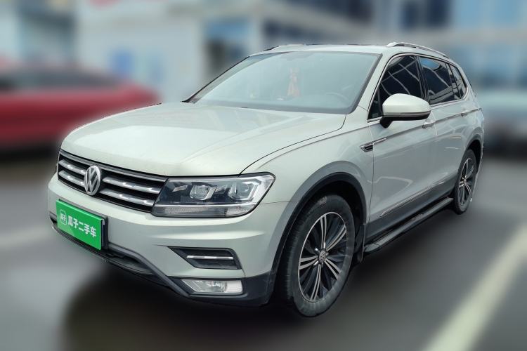 Used Volkswagen Tiguan L 2019 Updated Version 330TSI Automatic Two-Wheel Drive Panoramic Comfort Edition China VI Standard
