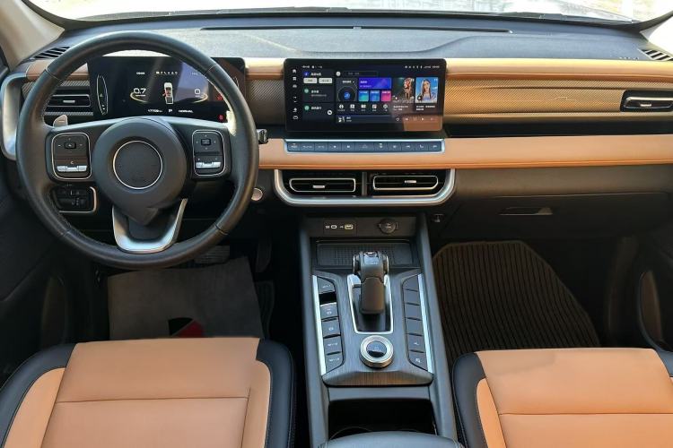 Used Great Wall Poer 2023 2.0T Passenger Version Automatic Diesel 4x4 Sporty GW4D20M
