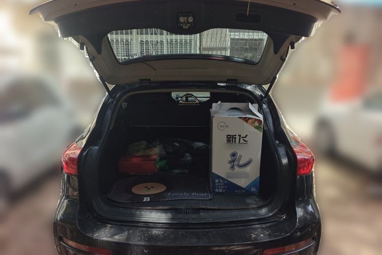 Used Infiniti QX50 2015 2.5L Comfort Edition Trunk