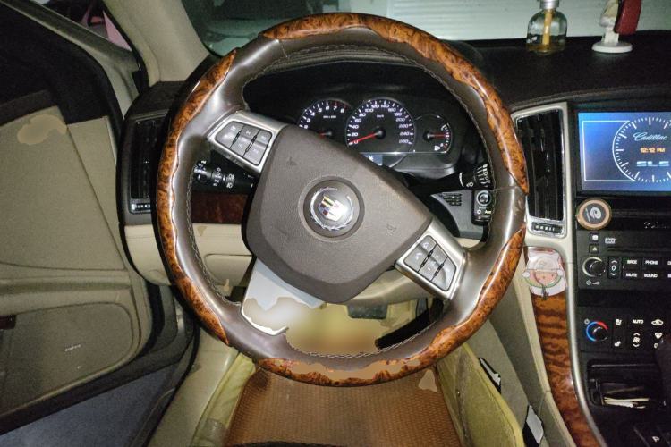 Used Cadillac SLS Seville 2010 3.0L Luxury Model
