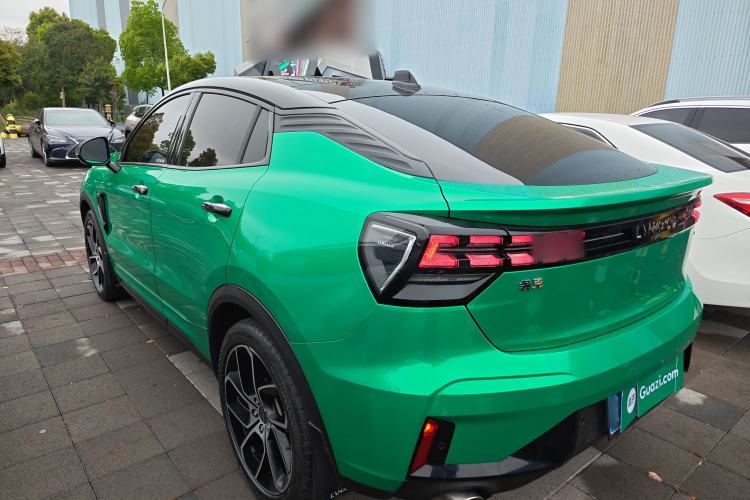 Used Lynk & Co 05 2022 2.0T Two-Wheel Drive Shine Halo Rear Left 45 Deg