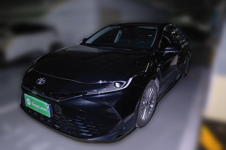 Used Toyota Camry 2024 Dual-Motor 2.0 HE Elite Edition