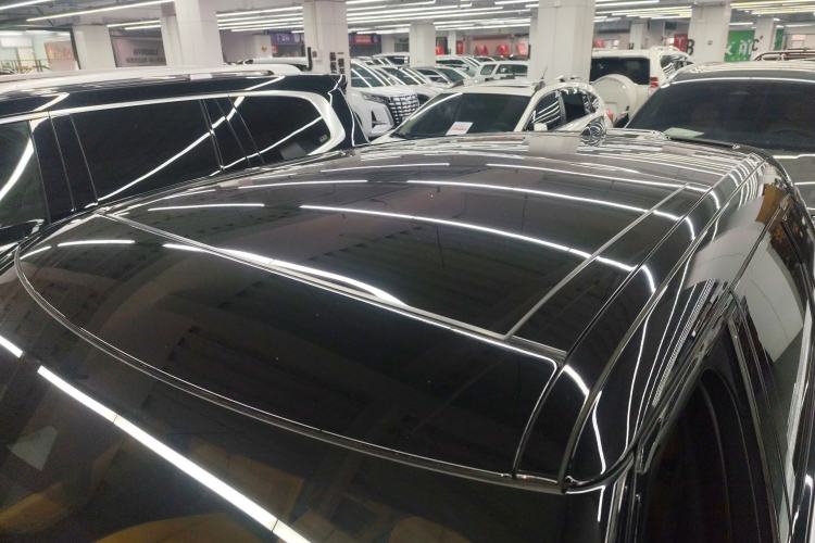 Used Land Rover Range Rover Velar 2023 250 PS Ebony Black Limited Edition