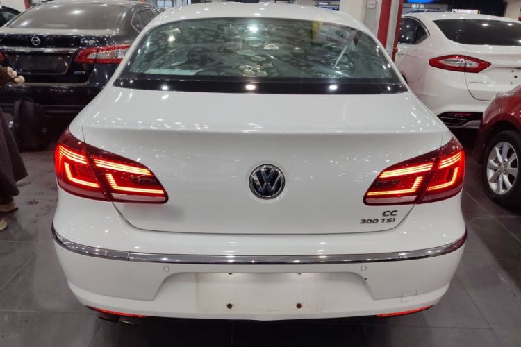 Used Volkswagen FAW-Volkswagen CC 2016 1.8TSI Prestige Model
