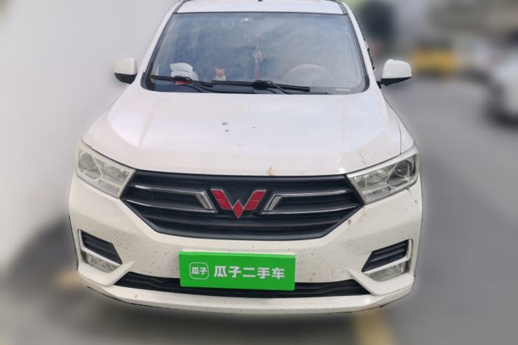 Used Wuling Hongguang 2019 1.5L S Comfort Edition China VI LAR