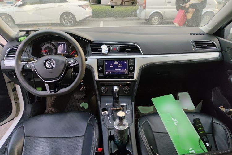 Used Volkswagen Lamando 2019 230TSI DSG Fashion Edition China VI
