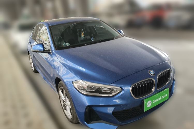 Used BMW 1 Series 2020 120i M Sport Package Front Right 45 Deg