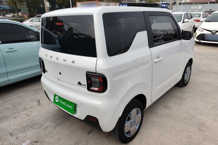 Used Geely Galaxy Panda 2024 Panda Mini 200km Endurance Bear
