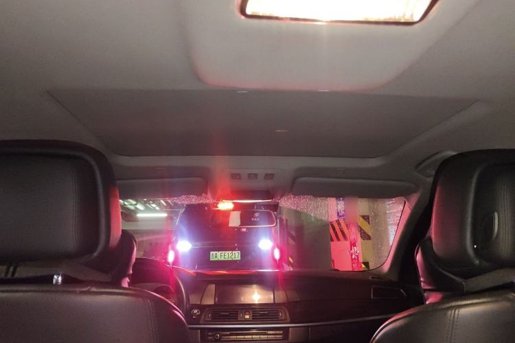 Used BMW 5 Series 2013 525Li Luxury Model
