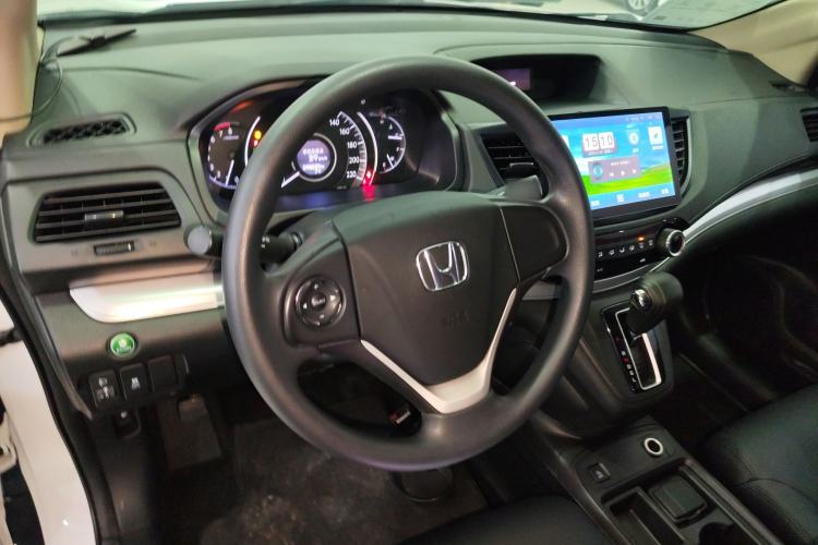 Used Honda CR-V 2016 2.0L Two-Wheel Drive Classic Edition