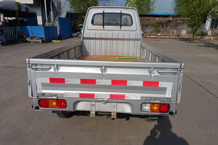 Used Wuling Zhiguang Small Truck 2020 1.2L Single Cab Rear