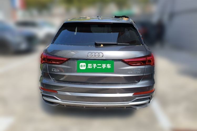 Used Audi Q3 2022 35 TFSI Fashion Dynamic Model
