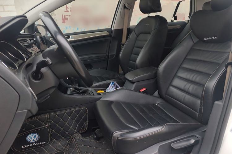 Used Volkswagen Golf 2016 1.4 TSI 25th Anniversary Edition Left Front Seat