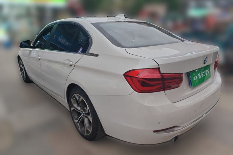 Used BMW 3 Series 2016 316Li Fashion Model Rear Left 45 Deg