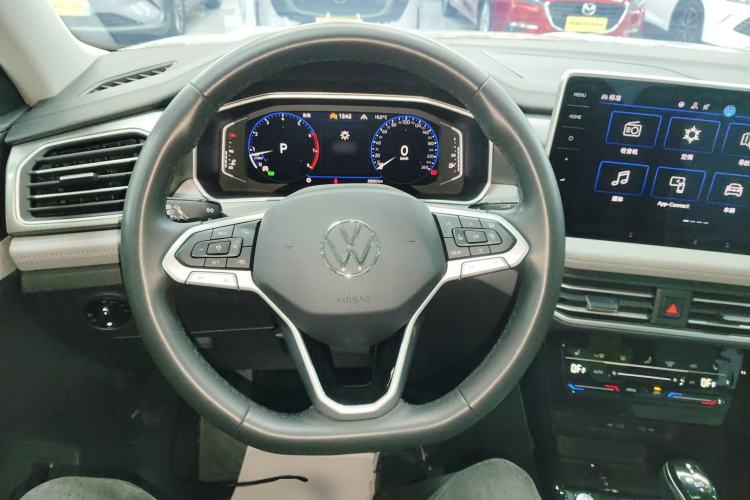 Used Volkswagen Tayron 2023 Revised Version 380TSI All-Wheel Drive R-Line High-Energy Edition
