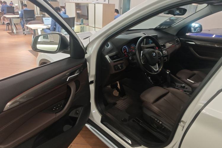 Used BMW X1 2018 sDrive18Li Luxury Model Driver Seat