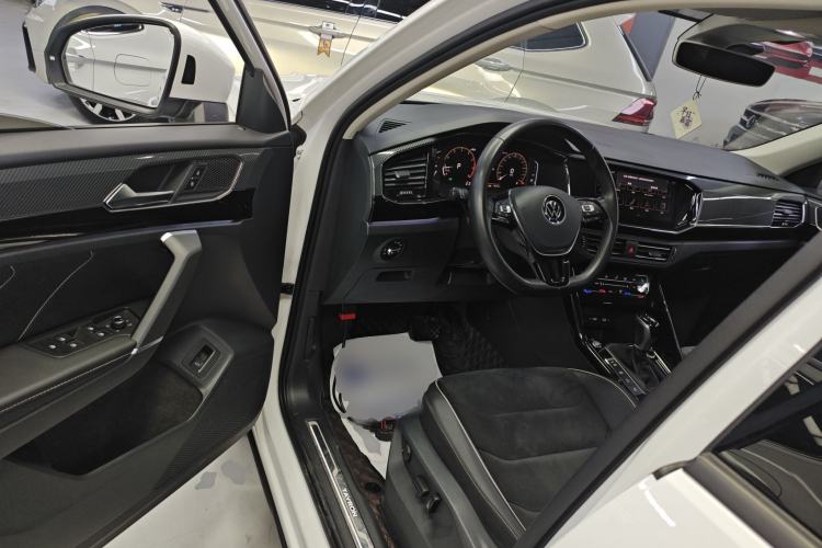 Used Volkswagen Tayron 2020 330TSI Two-Wheel Drive Luxury Connected Pro Edition
