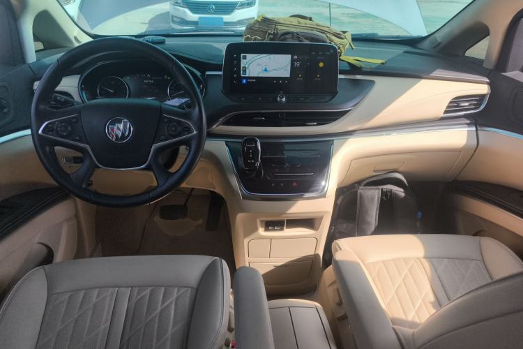 Used Buick GL8 2023 Land Business Class Smart Deluxe Model Center Console