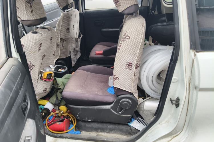 Used Dongfeng Fengon 330 2014 1.5L Manual Utility Version DK15 Left Rear Seat