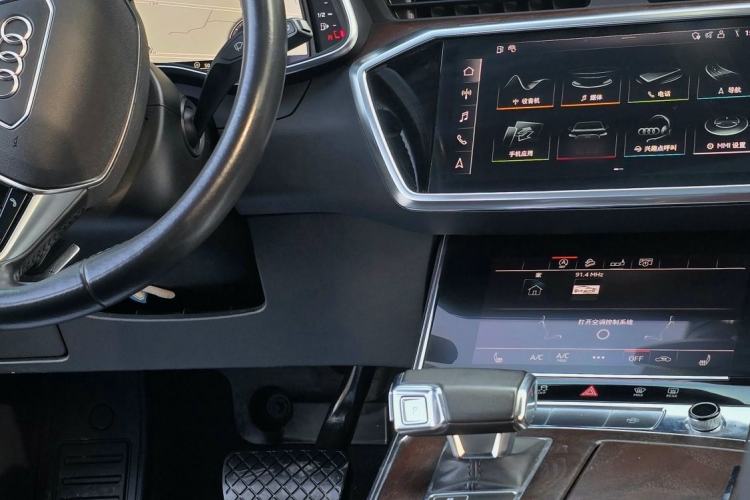 Used Audi A6 2020 allroad quattro Explorer 55 TFSI Prestige Off-Road Model