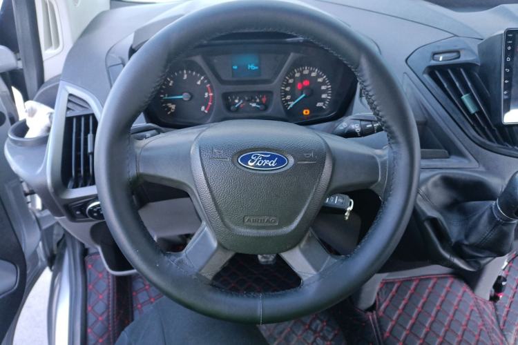 Used Ford Transit 2017 2.0T Diesel Multi-Function Commercial Vehicle Mid-Drive Mid-Roof China V Standard
