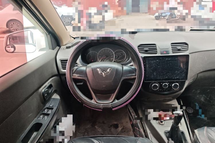 Used Wuling Hongguang 2016 1.5L Restyled S Comfort Version
