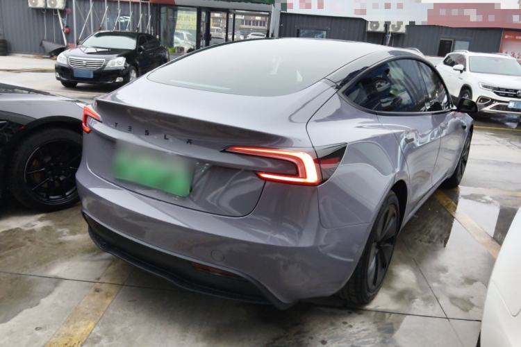 Used Tesla Model 3 2025 Rear-Wheel-Drive Version