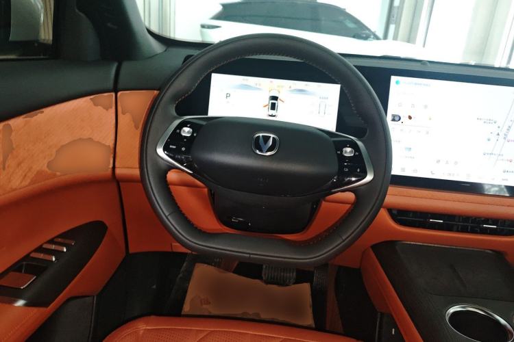 Used CHANGAN CS75 PLUS 2025 4th Generation 1.5T New Blue Whale Smart Luxury Edition Steering Wheel