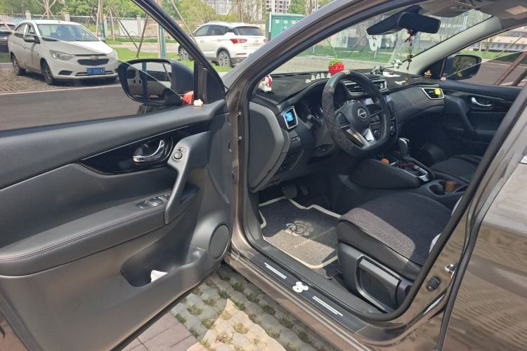 Used Nissan Qashqai 2023 Classic 2.0L CVT XV Comfort Edition Driver Seat