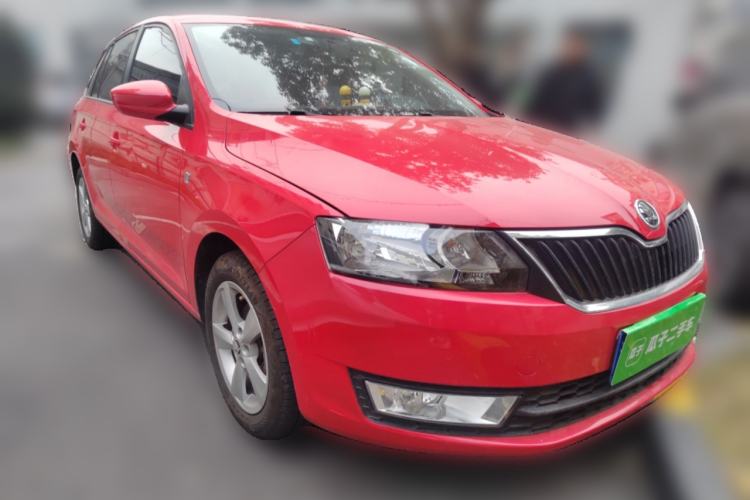 Used Skoda Rapid Spaceback 2014 1.6L Automatic Enjoyment Edition
