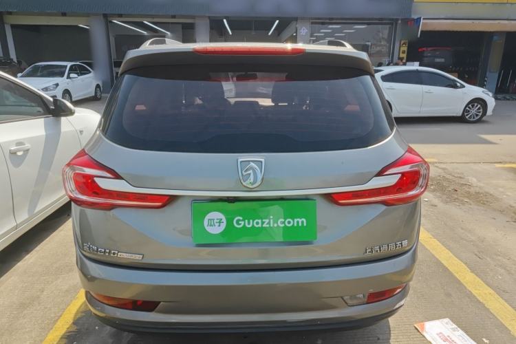 Used Baojun 310W 2017 1.5L Manual Comfort Version China V