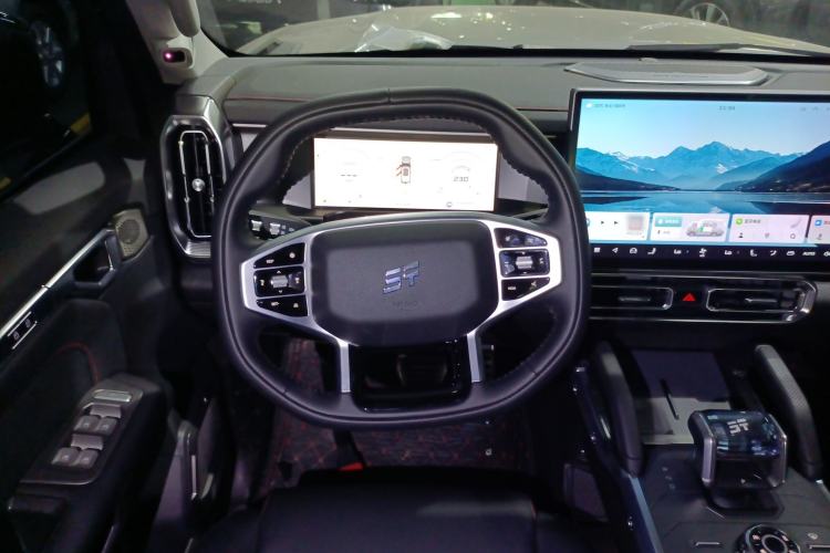 Used JETOUR Shanhai Traveler C-DM 2025 120km Discovery Extended Version 7 Seats