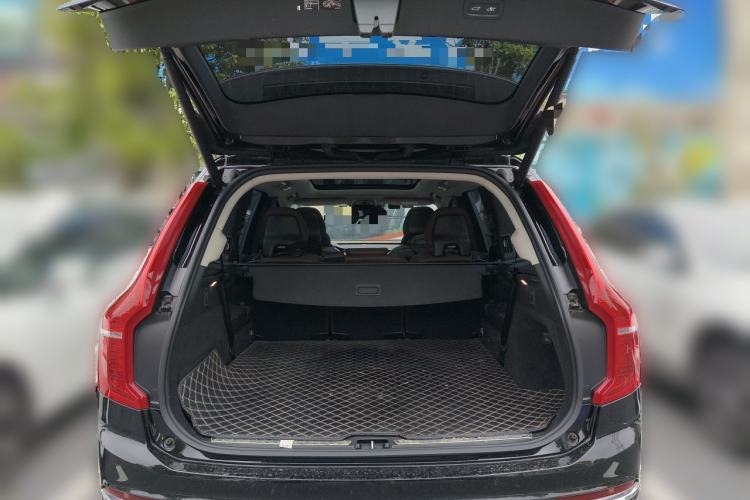 Used Volvo XC90 2020 Facelifted T6 Zhiyi Luxury 7-Seater Trunk
