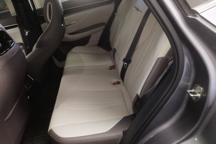 Used BYD Song PLUS New Energy 2025 EV 520km Premium Version
