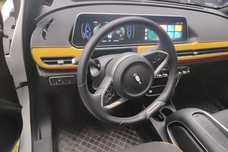 Used ORA Good Cat GT 2024 Mulan Edition 401 km Range Luxury Version 126 kW Steering Wheel