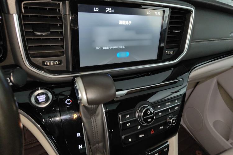 Used GAC Trumpchi M8 2018 320T Luxury Edition
