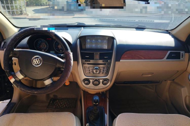 Used Buick Excelle 2013 1.5L Manual Luxury Model
