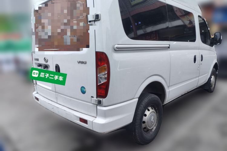 Used SAIC MAXUS Xintu V80 2021 2.0T Manual Classic Aoyuntong Short Wheelbase Mid-Roof 5/6-Seater