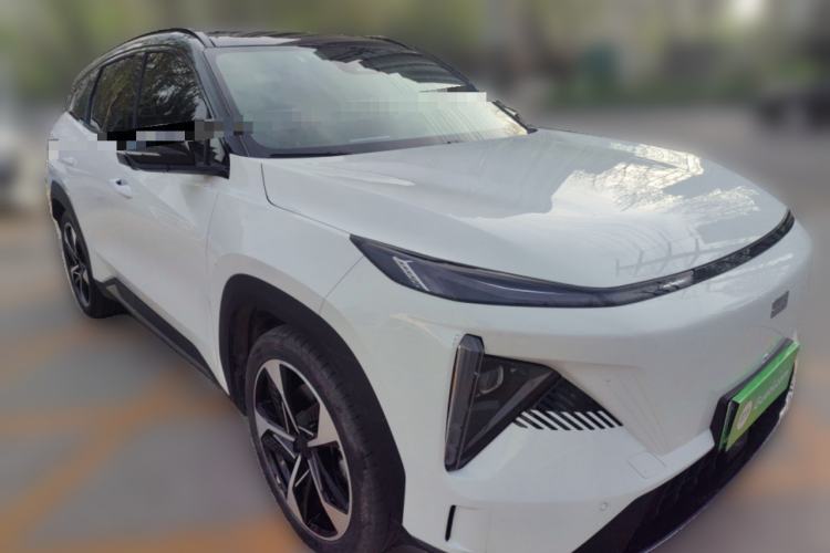 Used Geely Galaxy L7 2023 1.5T 115 km Starship Front Right 45 Deg