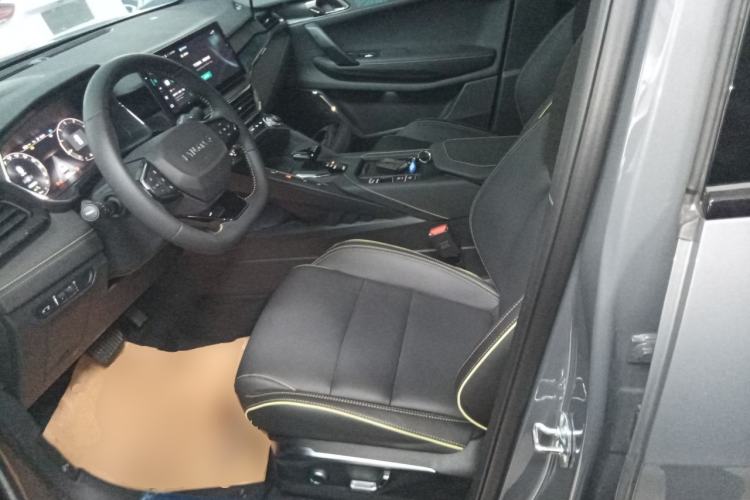 Used Lynk & Co 06 2023 Remix 1.5T Dynamic Halo
