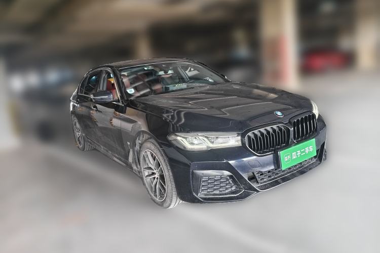 Used BMW 5 Series 2022 Restyled 525Li M Sport Package Front Right 45 Deg